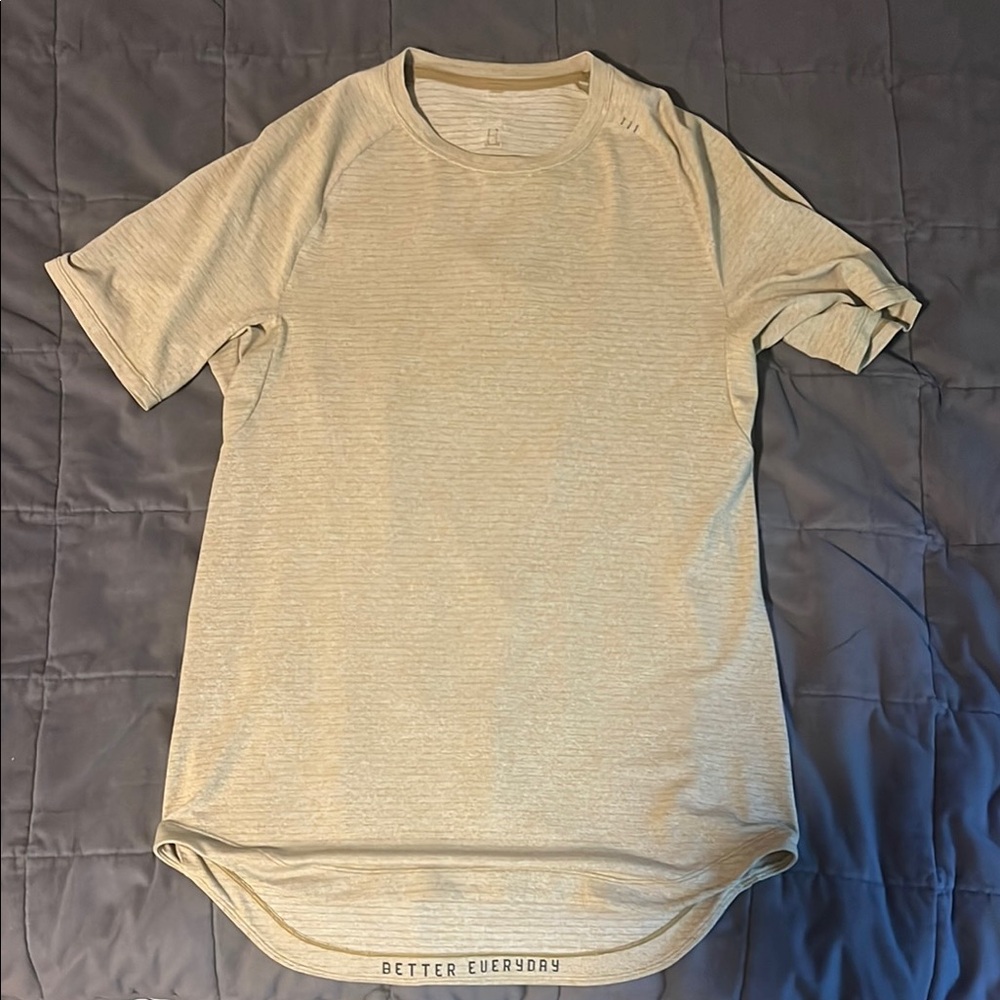 Lululemon shirt